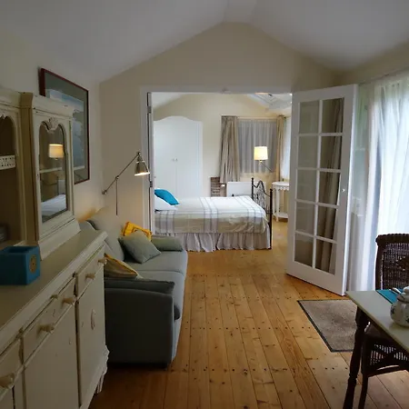Hilvy Hide Away Hilversum